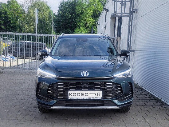 Nový vůz MG ZS 1,5 HEV 102k 3AT  Exclusive zelená metalíza hybridní - benzin Automatická