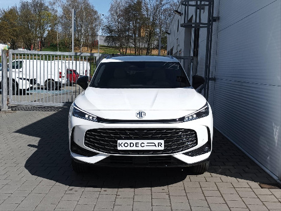 Nový vůz MG HS 1,5 TGI 7AT 170k  Exclusive bílá metalíza Benzín Automatická