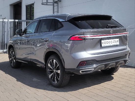 Nový vůz MG HS 1,5 TGI 7AT 170k  Exclusive světle šedá metalíza Benzín Automatická