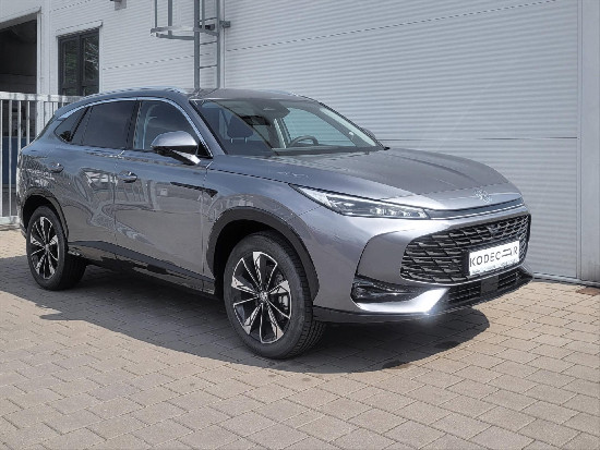 Nový vůz MG HS 1,5 TGI 6MAN 170k  Emotion šedá metalíza Benzín Manuální