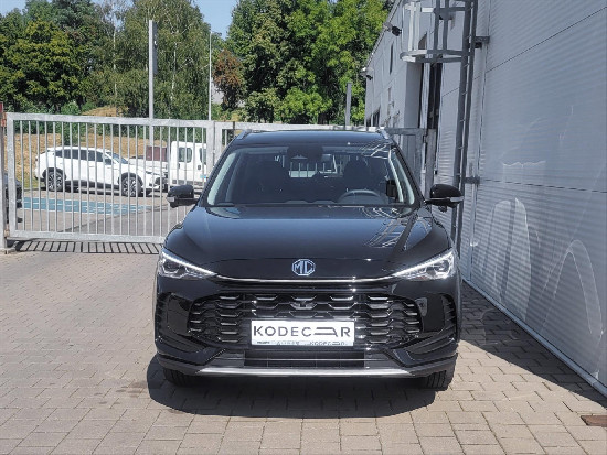 Nový vůz MG ZS 1,5 HEV 102k 3AT  Exclusive černá metalíza hybridní - benzin Automatická