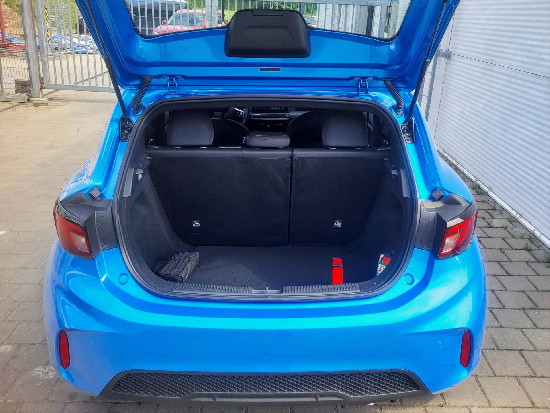 Nový vůz MG MG3 1,5 116k 5MAN 4x2  Excite modrá metalíza Benzín Manuální