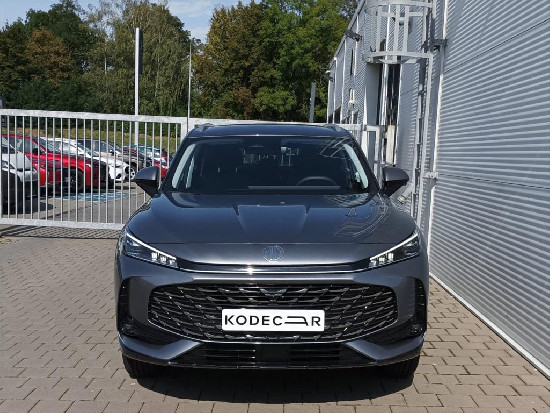 Nový vůz MG HS 1,5 TGI 7AT 170k  Emotion šedá metalíza Benzín Automatická