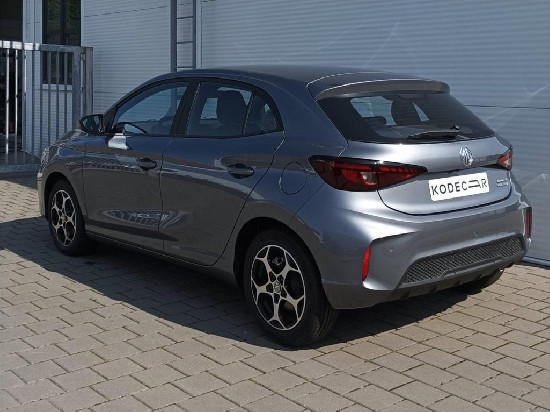 Nový vůz MG MG3 1,5 Hybrid+ 195k AT 4x2 100kW+75kW Emotion šedá metalíza hybridní - benzin Automatická