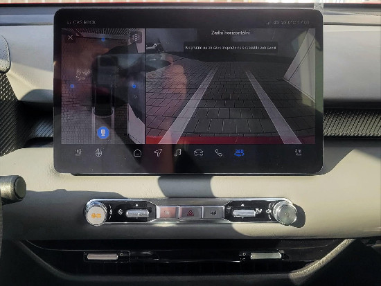 Nový vůz MG MGS5 EV 0,0 231k 64kWh 1AT  Exclusive červená metalíza Elektro Automatická