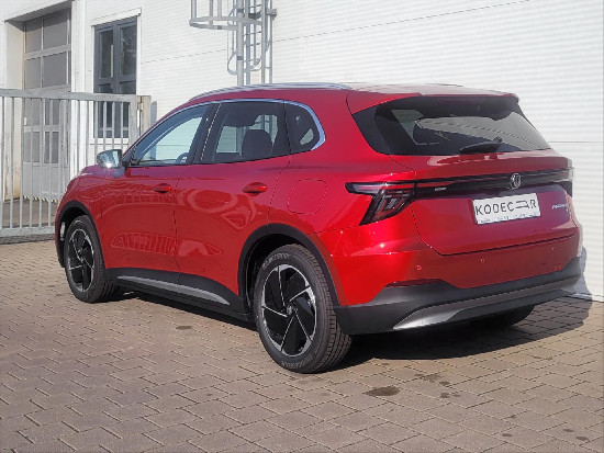 Nový vůz MG MGS5 EV 0,0 Exclusive 231k 64kWh 1AT červená metalíza Elektro Automatická