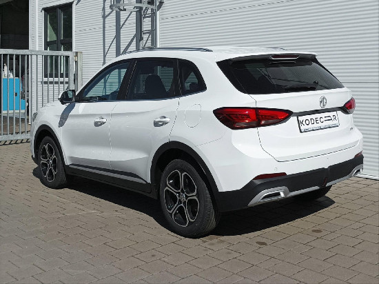 Nový vůz MG ZS 1,5 DVVT 116k 5MAN  Elegance bílá Benzín Manuální