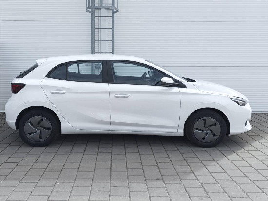 Nový vůz MG MG3 1,5 116k 5MAN 4x2  Excite bílá Benzín Manuální