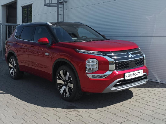 Nový vůz Mitsubishi Outlander 2,4 PHEV 306k AT 4x4  Instyle červená metalíza hybridní - benzin Automatická