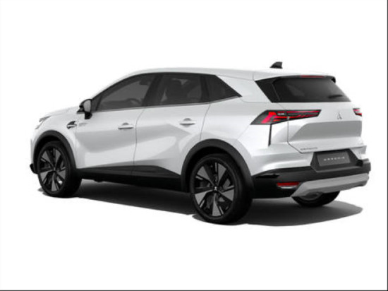 Nový vůz Mitsubishi Grandis 1,8 HEV 158k 6AT 4x2  Intense+ červená metalíza hybridní - benzin Automatická