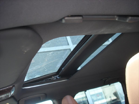 Nový vůz Mitsubishi Outlander 2,4 PHEV 306k AT 4x4  Instyle+ světle šedá metalíza hybridní - benzin Automatická