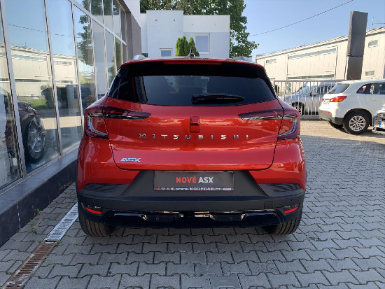 Nový vůz Mitsubishi ASX 1,3 DI-T Mild Hybrid 160k 7AT 4x2  Invite+ červená metalíza hybridní - benzin Automatická