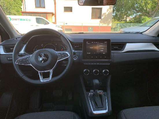 Nový vůz Mitsubishi ASX 1,6 Invite HEV 143k AT šedá metalíza hybridní - benzin Automatická